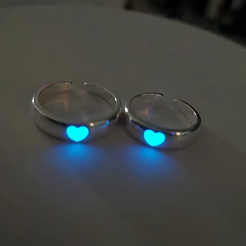 Luminous-Ring-for-Couple-Creative-Glowing-In-The-Dark-Player-1-Player-2-Matching-Gaming-Ring